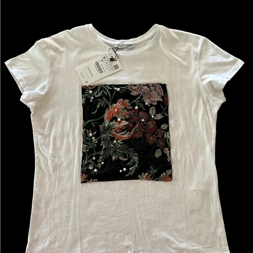 ZARA White Small Short Sleeves Casual Summer Top With Faux Pearls Design BNWT - Picture 6 of 7
